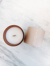 Load image into Gallery viewer, SEA SALT &amp; YUZU | VIRGIN COCONUT CRÈME WAX &amp; WOODEN WICK CANDLE