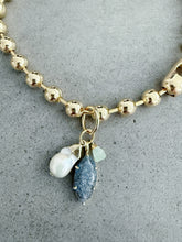 Load image into Gallery viewer, THE ASTOR NECKLACE WITH GEM CLUSTERS