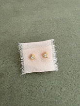 Load image into Gallery viewer, FORMA TRIANGLE STUDS