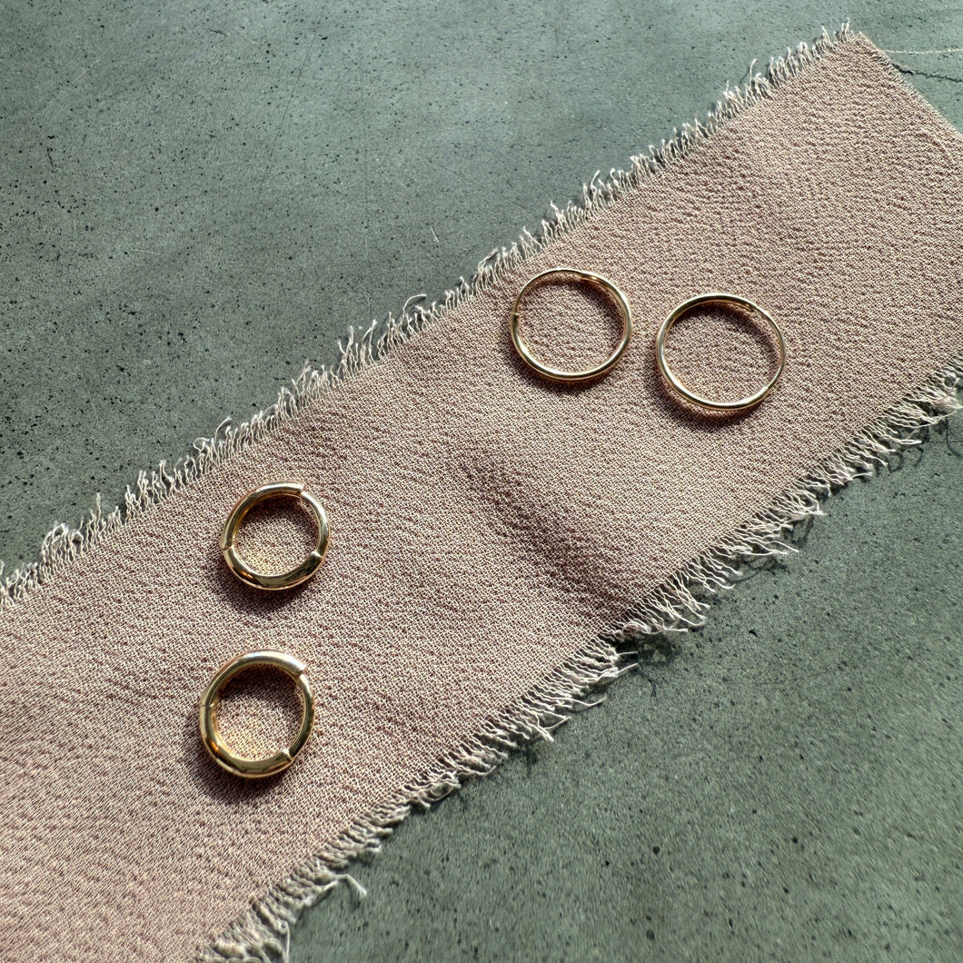 DELICATE HOOP EARRINGS 14KT YELLOW GOLD