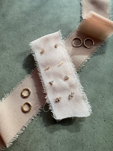 NOVA MINI HUGGIES 14KT YELLOW GOLD