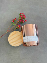 Load image into Gallery viewer, JUNIPER &amp; BALSAM SPRUCE | HOLIDAY LIMITED EDITION