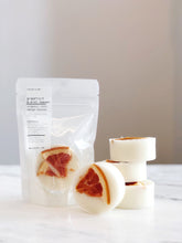 Load image into Gallery viewer, GRAPEFRUIT &amp; MINT LEAVES ORGANIC SOAP + HAND SANITIZER SPRAY KIT