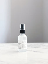 Load image into Gallery viewer, LIMITED SPRING EDITION | ORGANIC HAND SANITIZER SPRAY + VITAMIN E