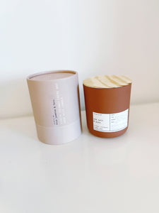 SEA SALT & YUZU | VIRGIN COCONUT CRÈME WAX & WOODEN WICK CANDLE