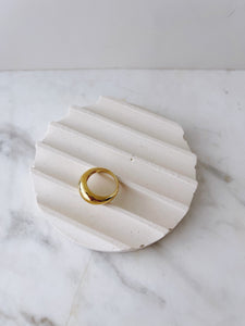 PLAIN DOME RING