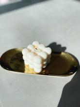 Load image into Gallery viewer, BUBBLE CANDLE | 100% SOY CANDLE