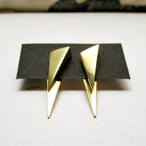 DOUBLE SIDED POINT STUD EARRINGS