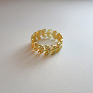 LOVE FERN RING