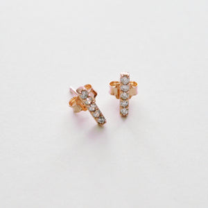 GEM BAR STUDS