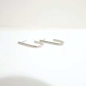 SQUARE HOOK EARRINGS