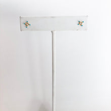 Load image into Gallery viewer, ENAMELED CORNER + GEM STUDS