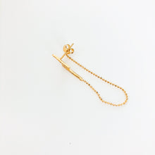 Load image into Gallery viewer, LIGHTNING BOLT + CHAIN EARRINGS