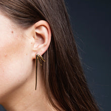 Load image into Gallery viewer, WING TIP EARRINGS