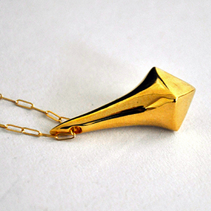 PENDULUM NECKLACE