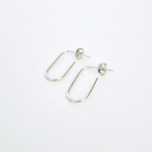 ROUND HOOK EARRINGS