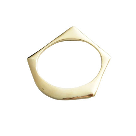 ANGLED BANGLE