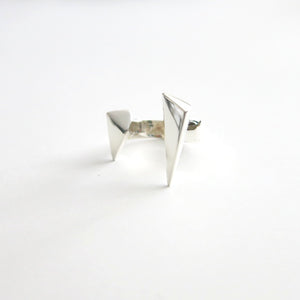 GEO SPIKE RING