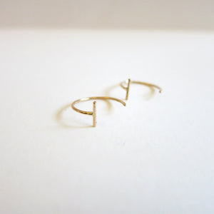 ROUND ARC FINE LINE EARRINGS