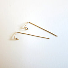 Load image into Gallery viewer, LOOP-BAR FINE LINE EARRINGS