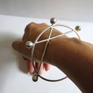 X-CROSS BANGLE