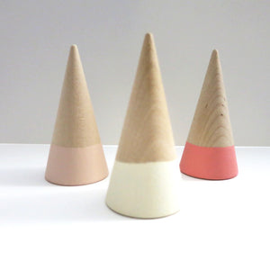 BASE WOODEN RING CONES