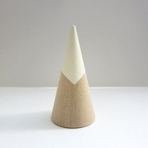 TIP TOP WOODEN RING CONES