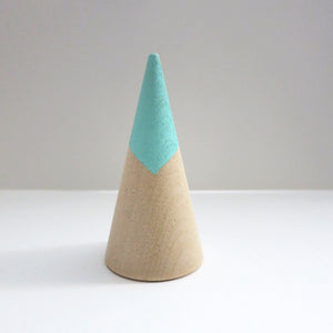 TIP TOP WOODEN RING CONES