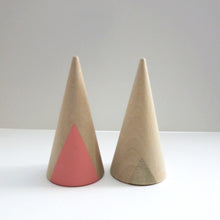 Load image into Gallery viewer, DOUBLE SIDED TRIANGLE WOODEN RING CONES